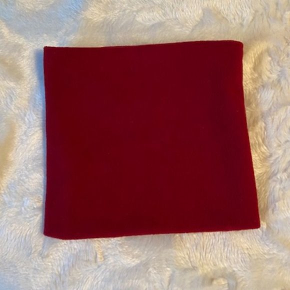 - 3/$25 Hot Paws Fleece Neck Warmer One Size - Picture 2 of 8